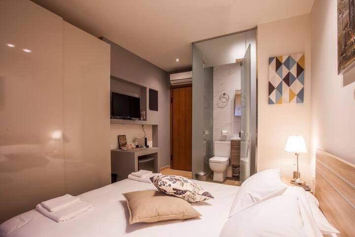 Facadoro Apartments Афины Экстерьер фото