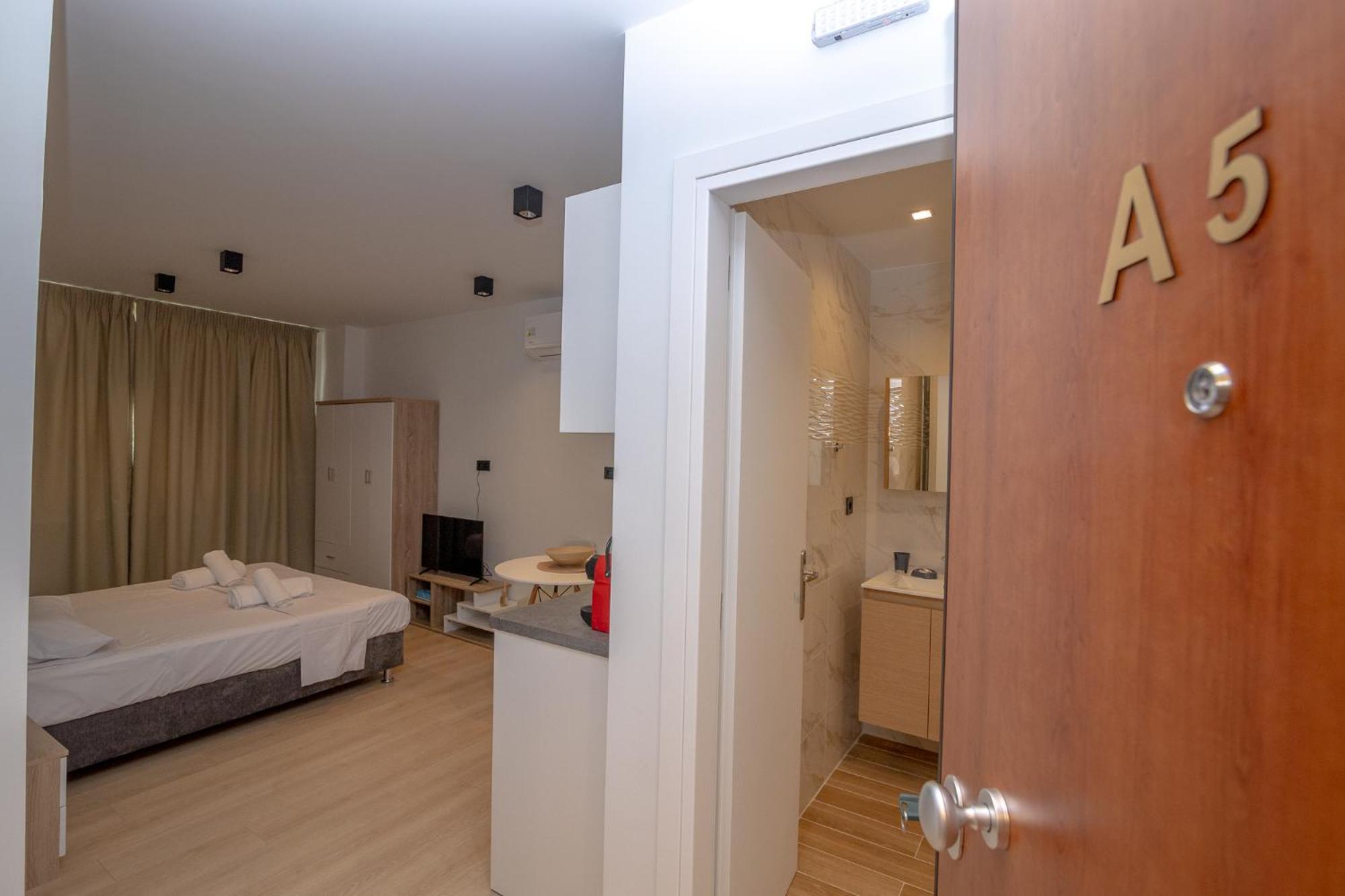 Facadoro Apartments Афины Экстерьер фото